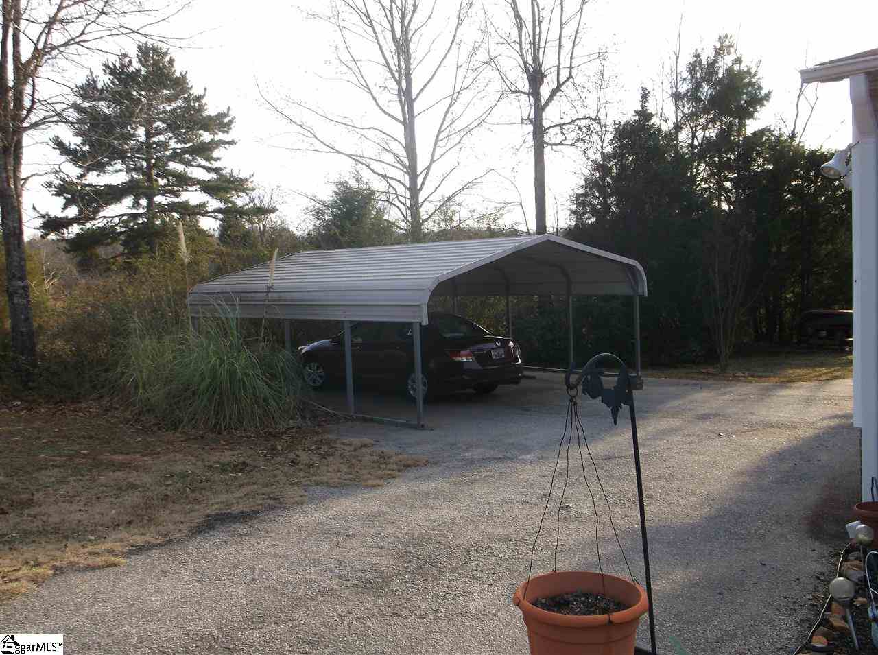 5326 Fairview Road Gray Court, SC 29645 - Photo 4 of 17