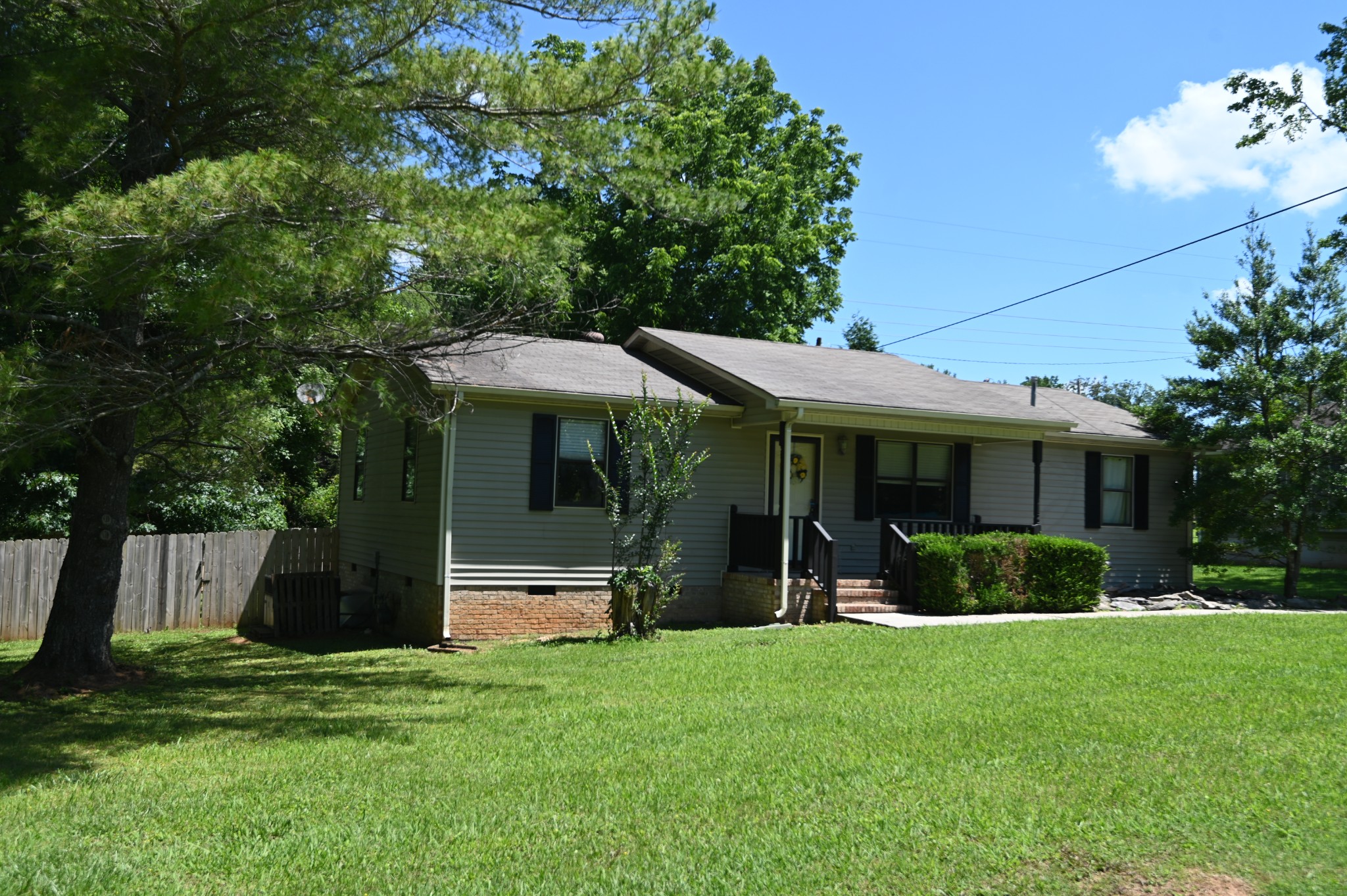 200 Vinewood Road McMinnville, TN 37110 - Photo 3 of 29