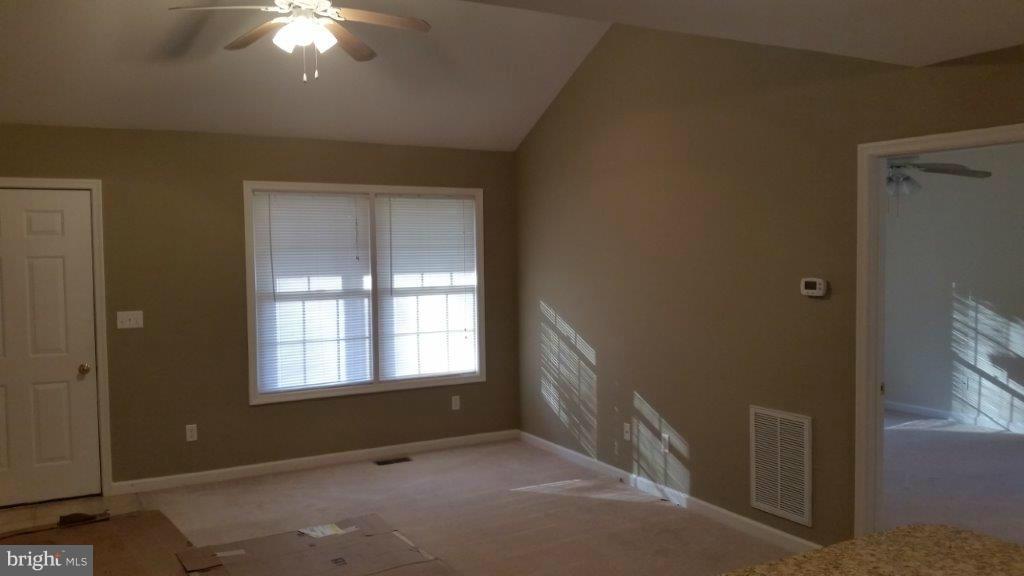 28601 Kinder Road Federalsburg, MD 21632 - Photo 3 of 14 Living Room