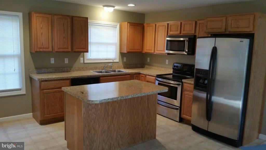28601 Kinder Road Federalsburg, MD 21632 - Photo 7 of 14 Kitchen