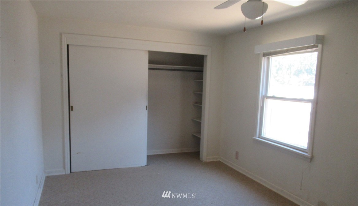 315 10th Avenue Southwest Ephrata, WA 98823 - Photo 4 of 10