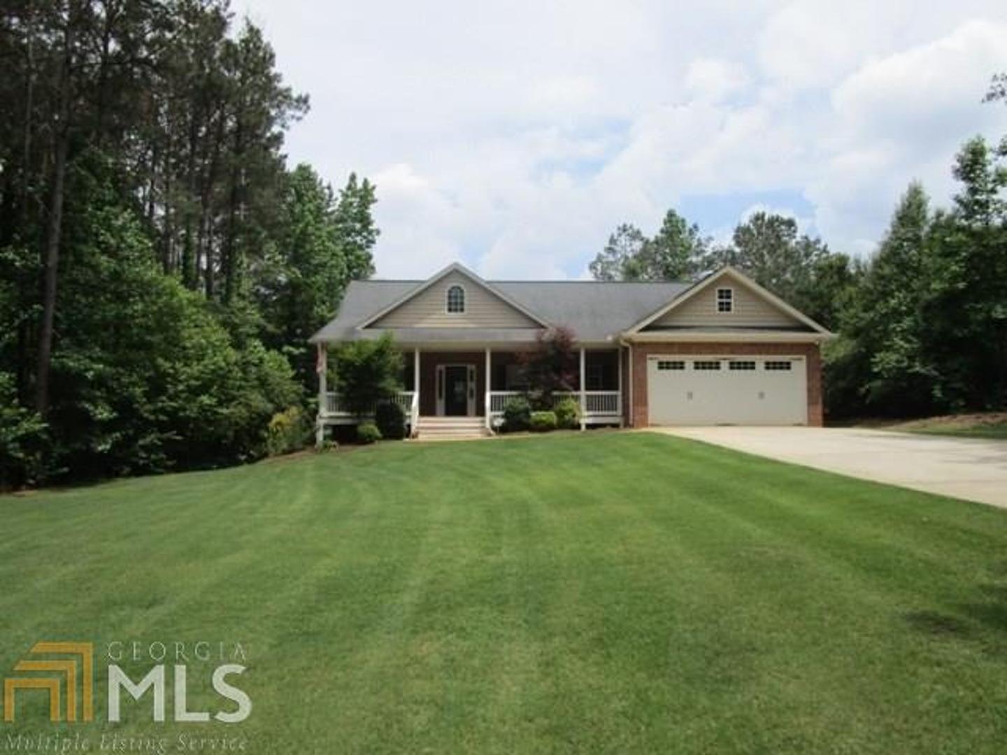 Peace & Quiet...No Subdivision...One + Acre