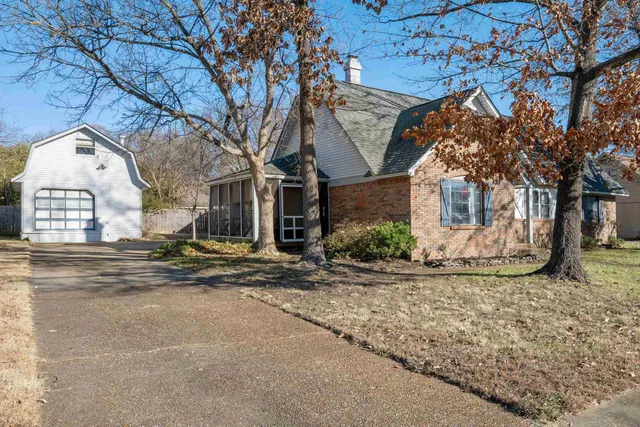 $279,900 | 5676 Antwerp Avenue West, Memphis, TN 38135