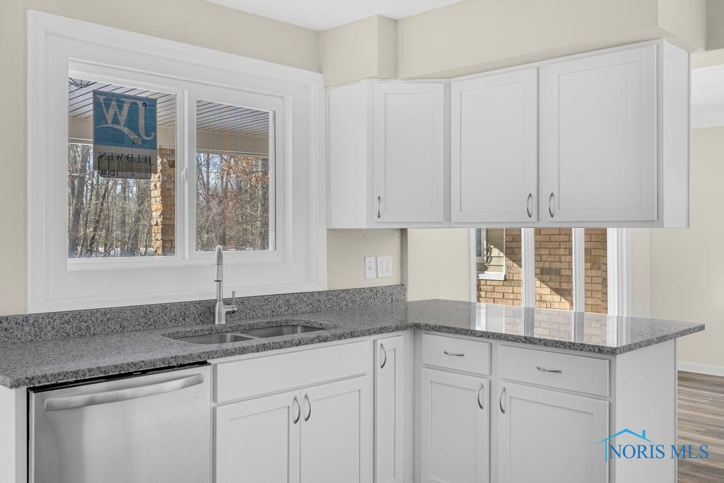 5911 Acres Road Sylvania, OH 43560 - Photo 18 of 36 Gallery Image 18