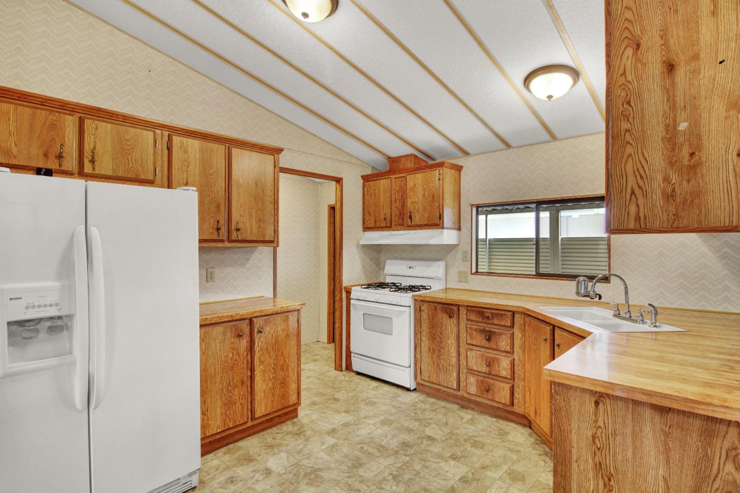 1200 South Carpenter Road, Unit 146 Modesto, CA 95351 - Photo 13 of 43