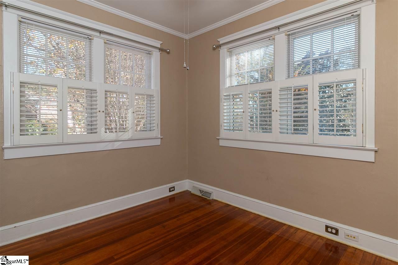 400 Hickory Street Clinton, SC 29325 - Photo 14 of 26 Gallery Image 14