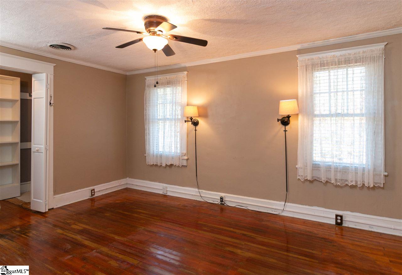 400 Hickory Street Clinton, SC 29325 - Photo 17 of 26 Gallery Image 17