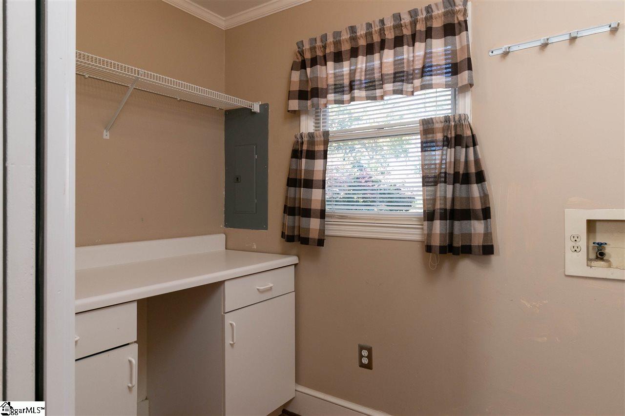 400 Hickory Street Clinton, SC 29325 - Photo 24 of 26 Gallery Image 24