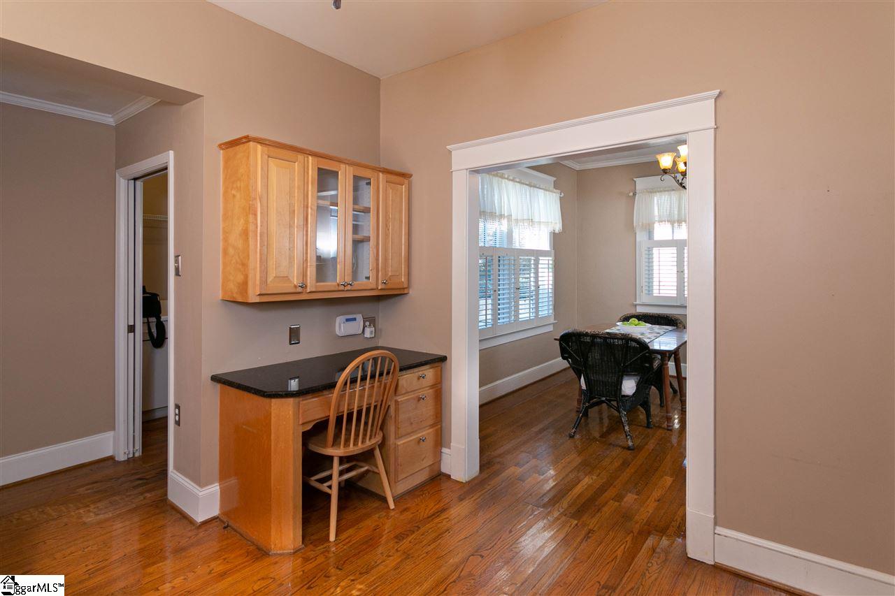 400 Hickory Street Clinton, SC 29325 - Photo 8 of 26 Gallery Image 8