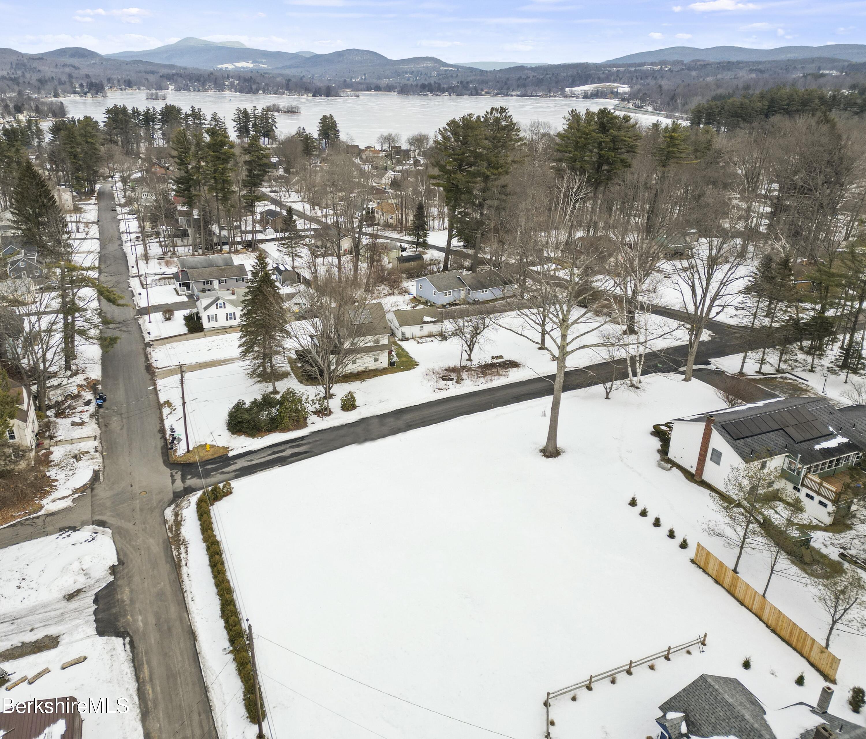 Oakhurst Avenue Pittsfield, MA 01201 - Photo 2 of 4 a view of lake and mountain view