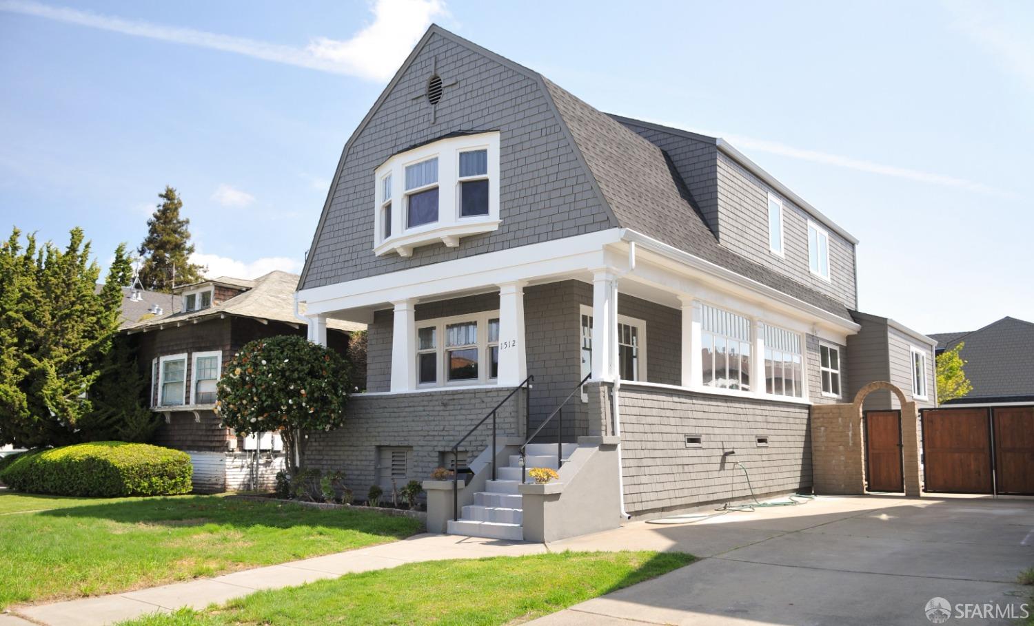 1512 Everett Street Alameda, CA 94501 - Photo 1 of 36