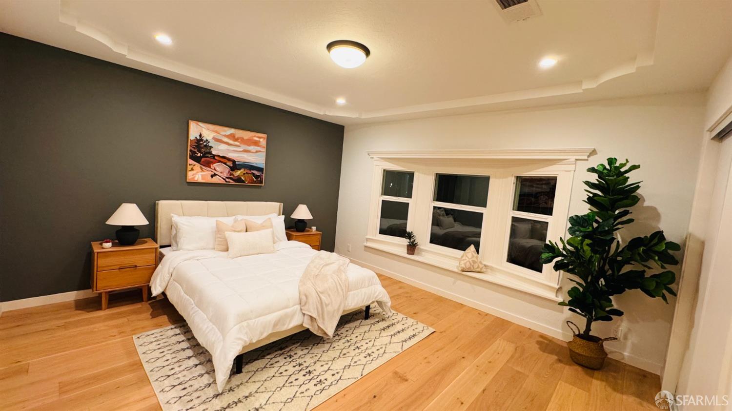 1512 Everett Street Alameda, CA 94501 - Photo 16 of 36