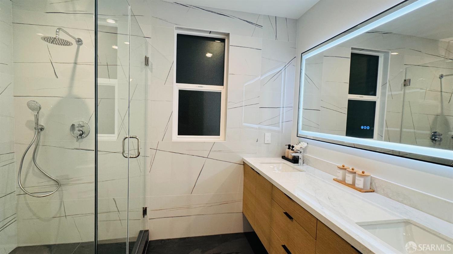 1512 Everett Street Alameda, CA 94501 - Photo 20 of 36