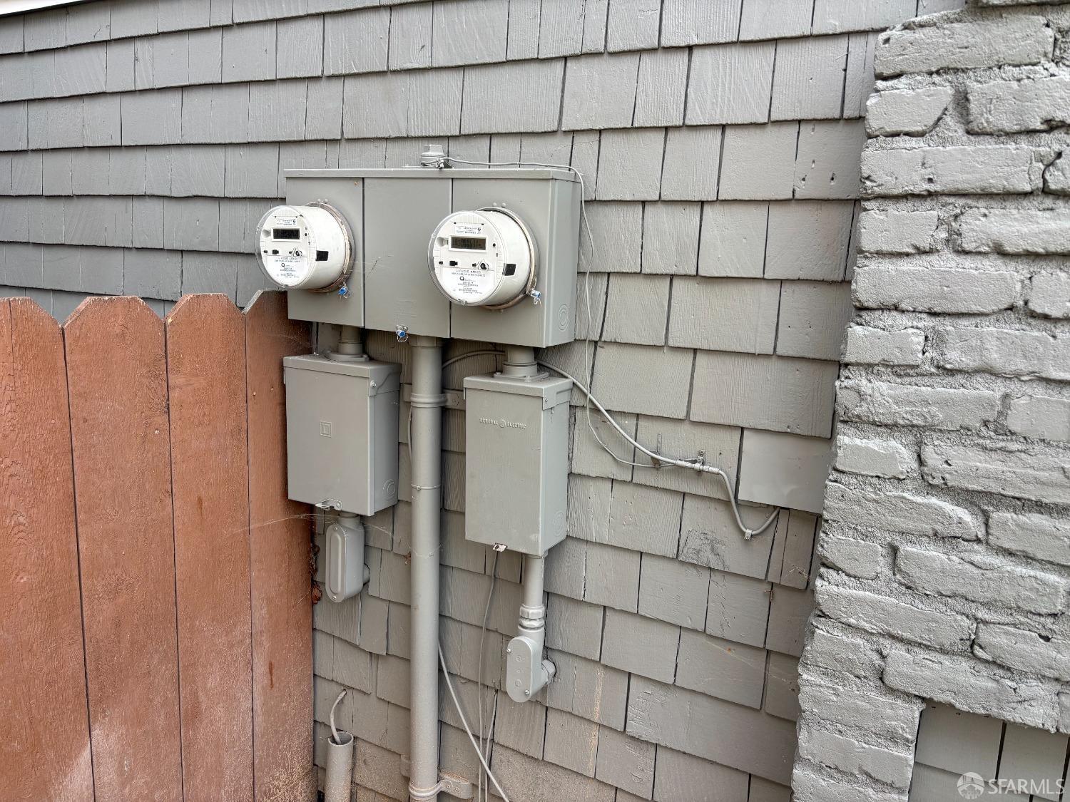 1512 Everett Street Alameda, CA 94501 - Photo 32 of 36