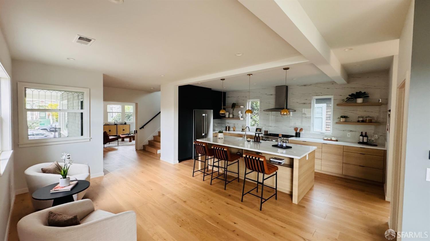 1512 Everett Street Alameda, CA 94501 - Photo 8 of 36