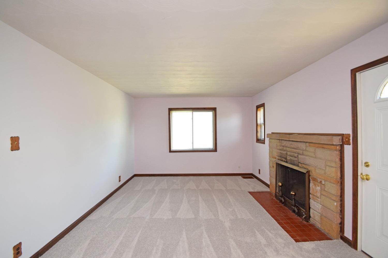 2460 East Galbraith Road Reading, OH 45237 - Photo 19 of 27