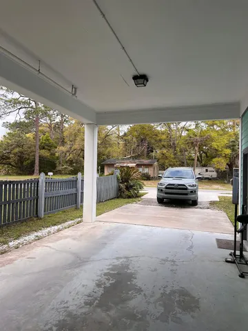 $1,800 | 1559 Coastal Highway, Panacea, FL 32346