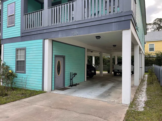 $1,800 | 1559 Coastal Highway, Panacea, FL 32346
