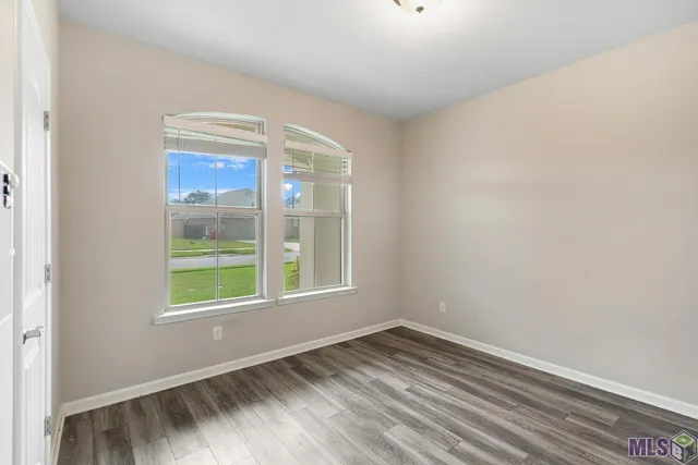 $265,000 | 34226 Garnet Lake Drive, Walker, LA 70785