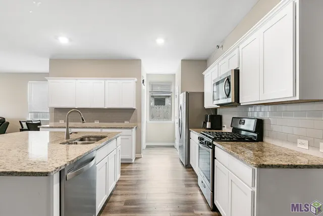 $265,000 | 34226 Garnet Lake Drive, Walker, LA 70785