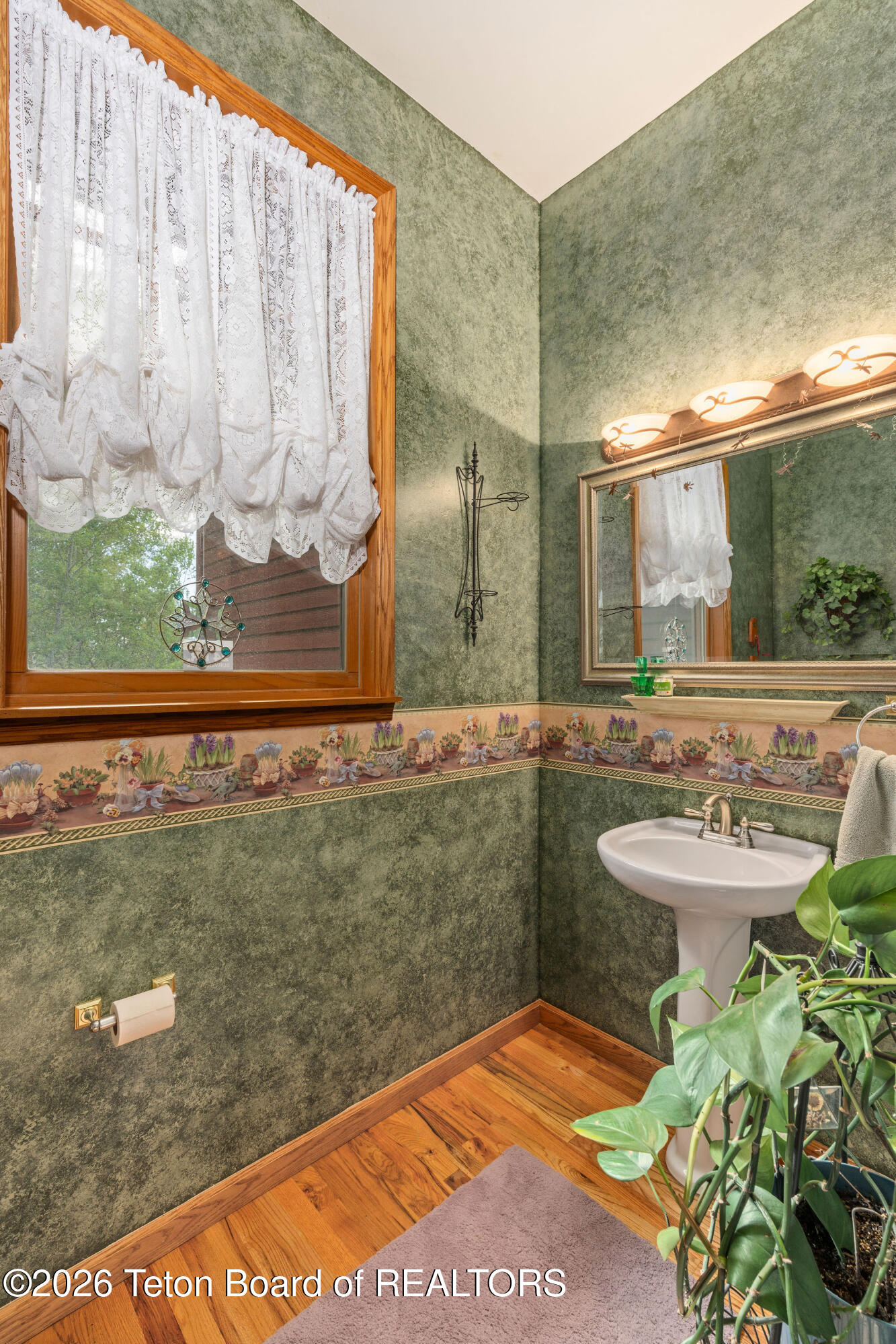 134 Pine Drive Star Valley Ranch, WY 83127 - Photo 34 of 49 Powder Bath