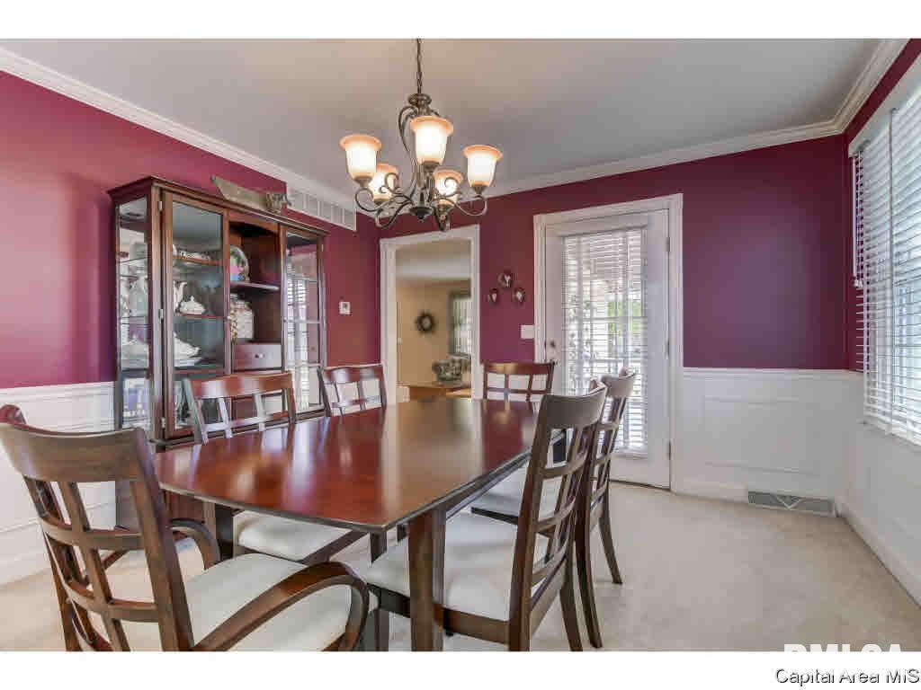 2525 Shadow Chaser Drive Springfield, IL 62711 - Photo 5 of 35