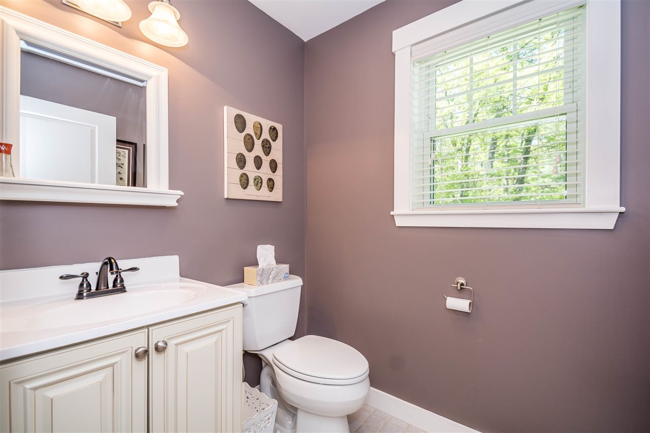 79 Pelham Road Pelham, NH 03076 - Photo 14 of 39 Gallery Image 14