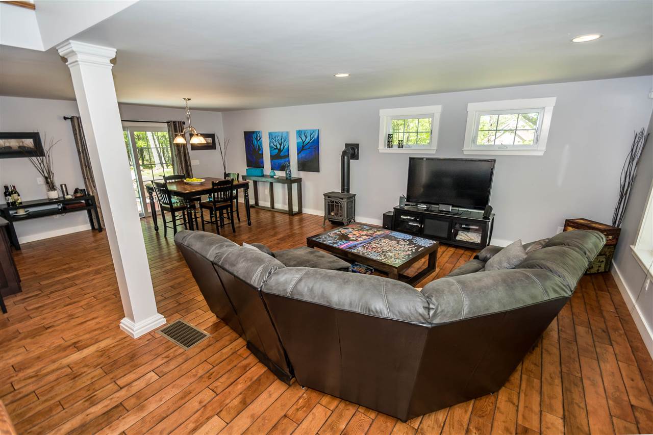 79 Pelham Road Pelham, NH 03076 - Photo 3 of 39 Gallery Image 3