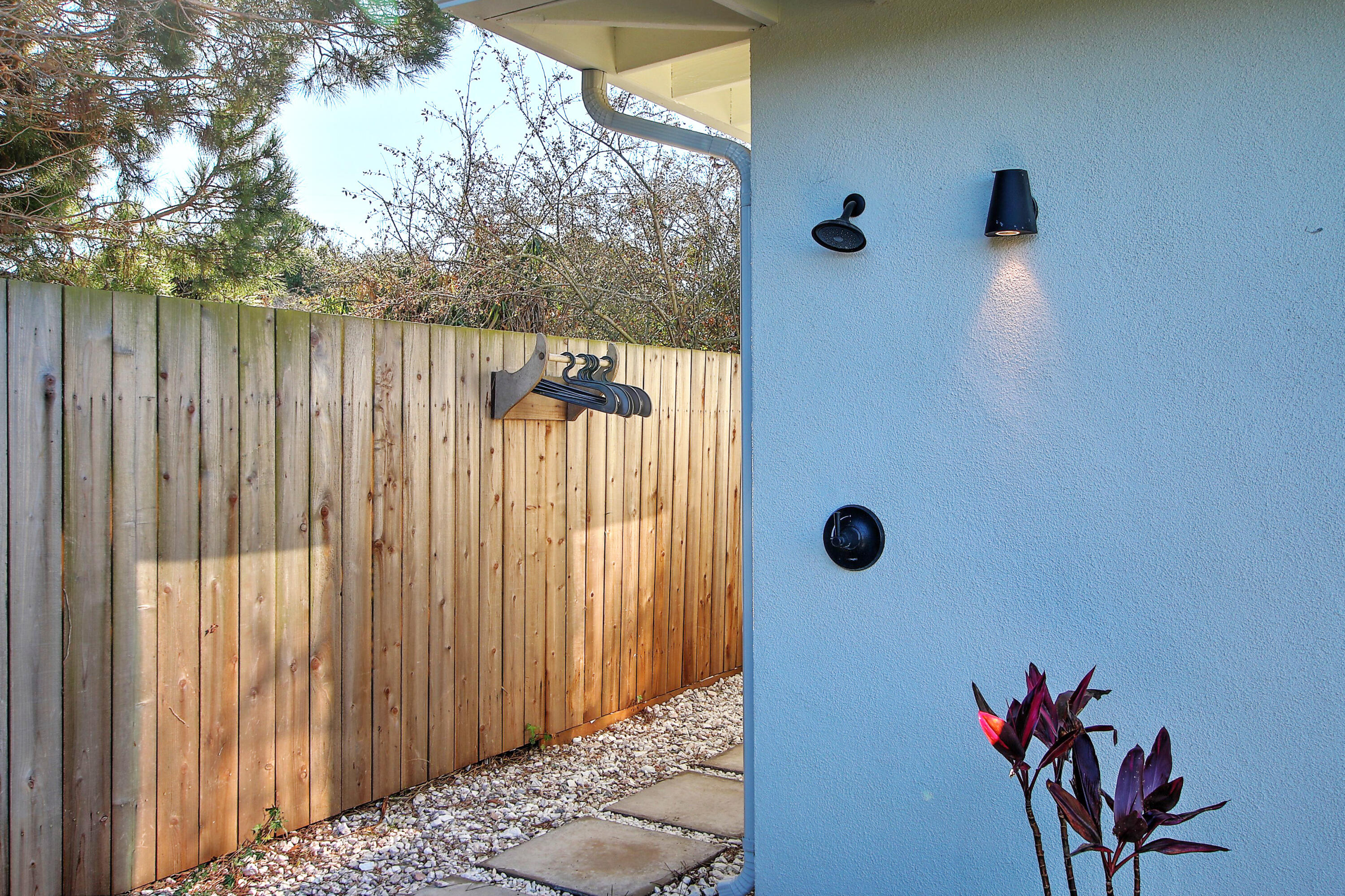 308 Cooper Road Santa Barbara, CA 93109 - Photo 37 of 41