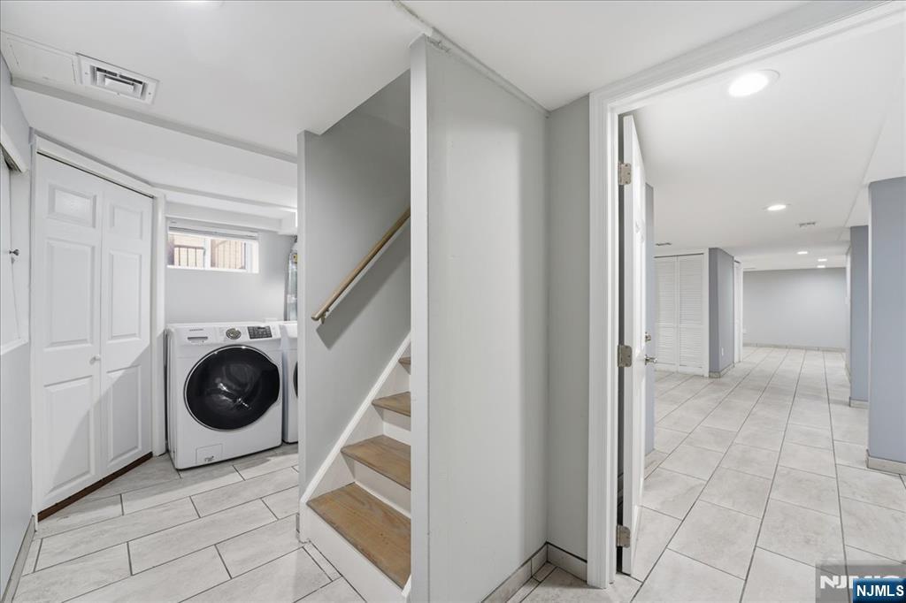 85 Beckwith Place Rutherford, NJ 07070 - Photo 30 of 49