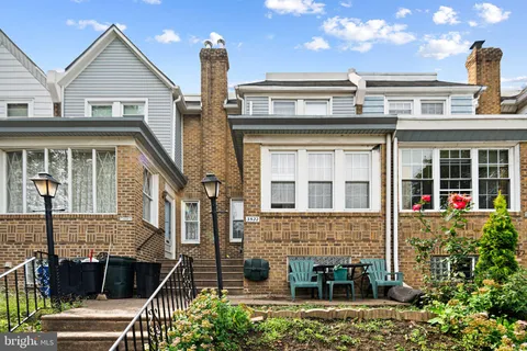 $269,999 | 3522 Englewood Street, Philadelphia, PA 19149