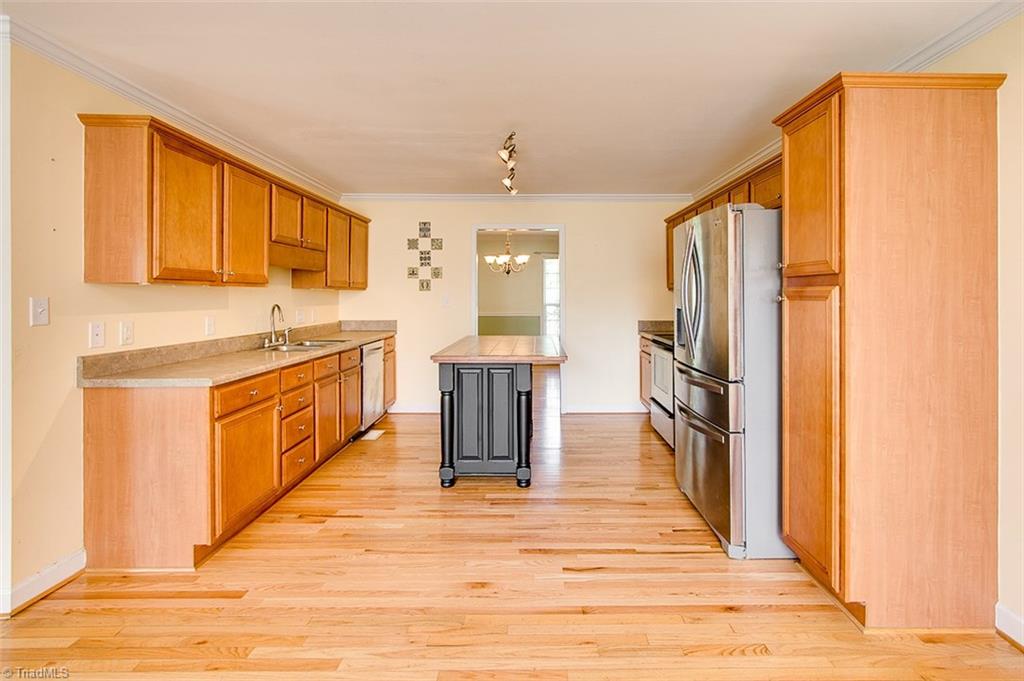 4654 Peace Road Trinity, NC 27370 - Photo 7 of 29