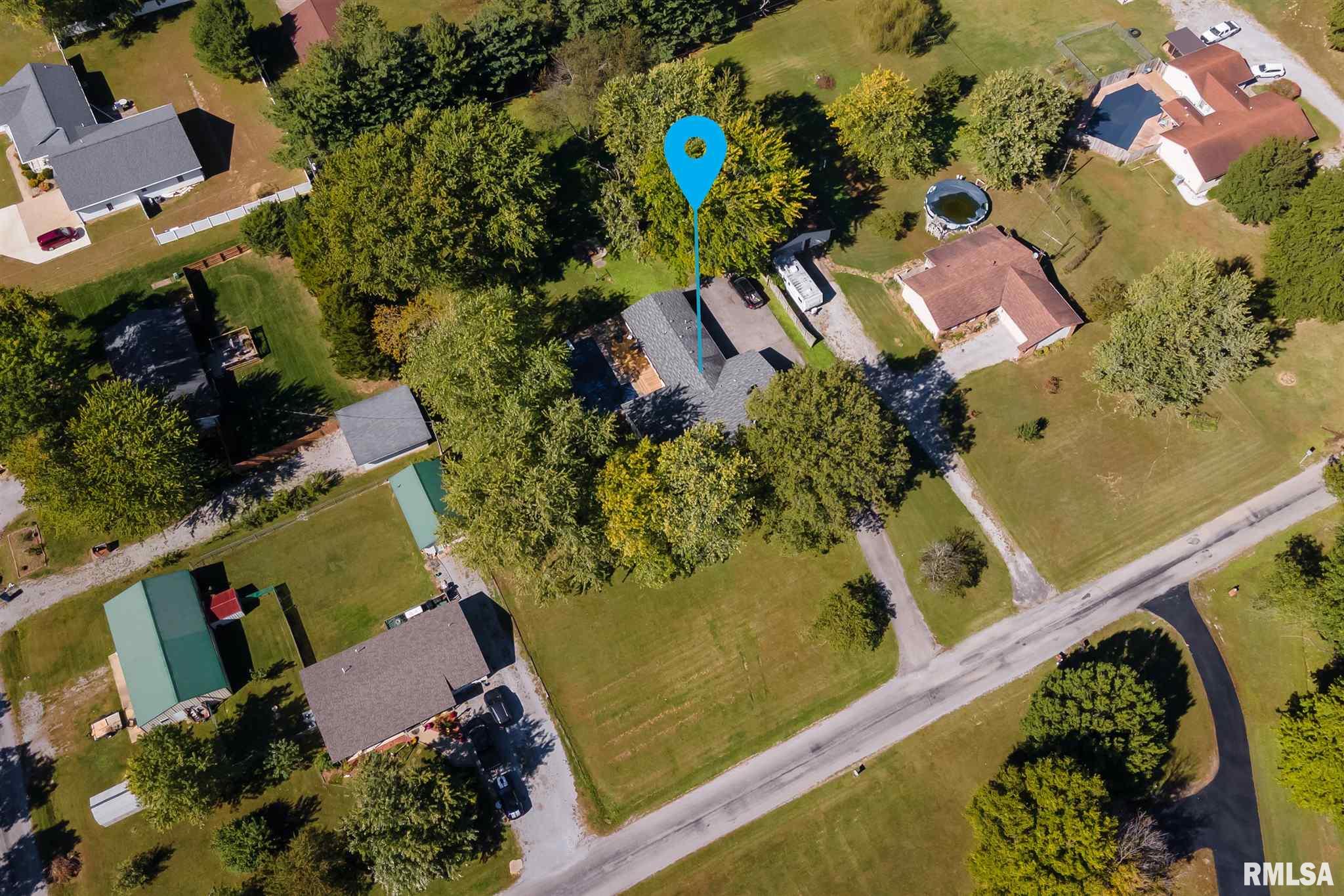 265 Country Acres Road Eldorado, IL 62930 - Photo 26 of 33