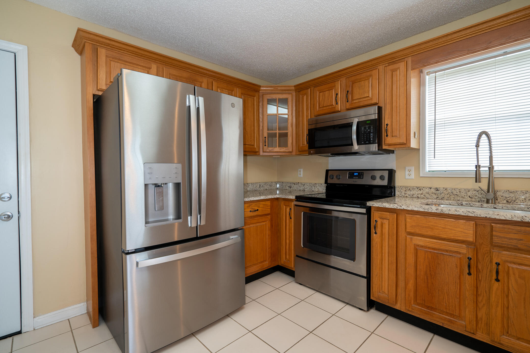 330 Chapman Road Ringgold, GA 30736 - Photo 12 of 30 Kitchen 2