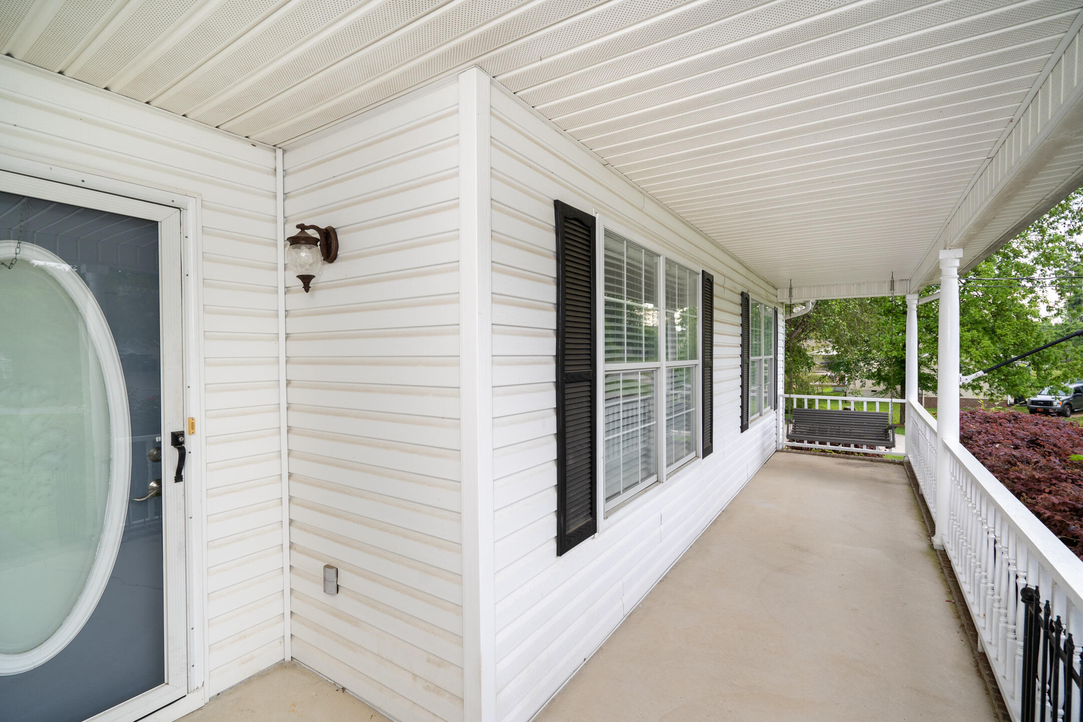 330 Chapman Road Ringgold, GA 30736 - Photo 4 of 30 Exterior 2