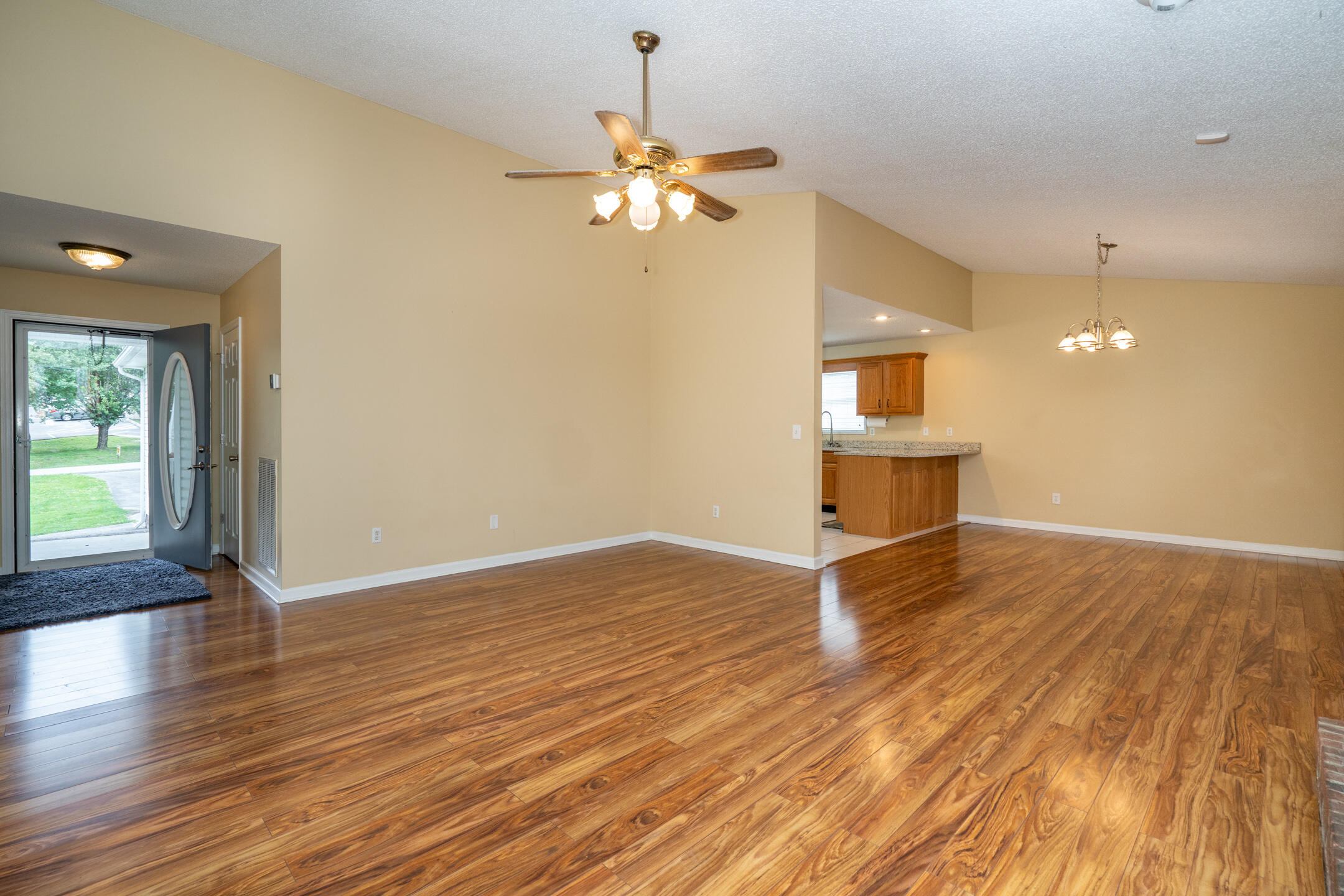 330 Chapman Road Ringgold, GA 30736 - Photo 6 of 30 Living Room 1