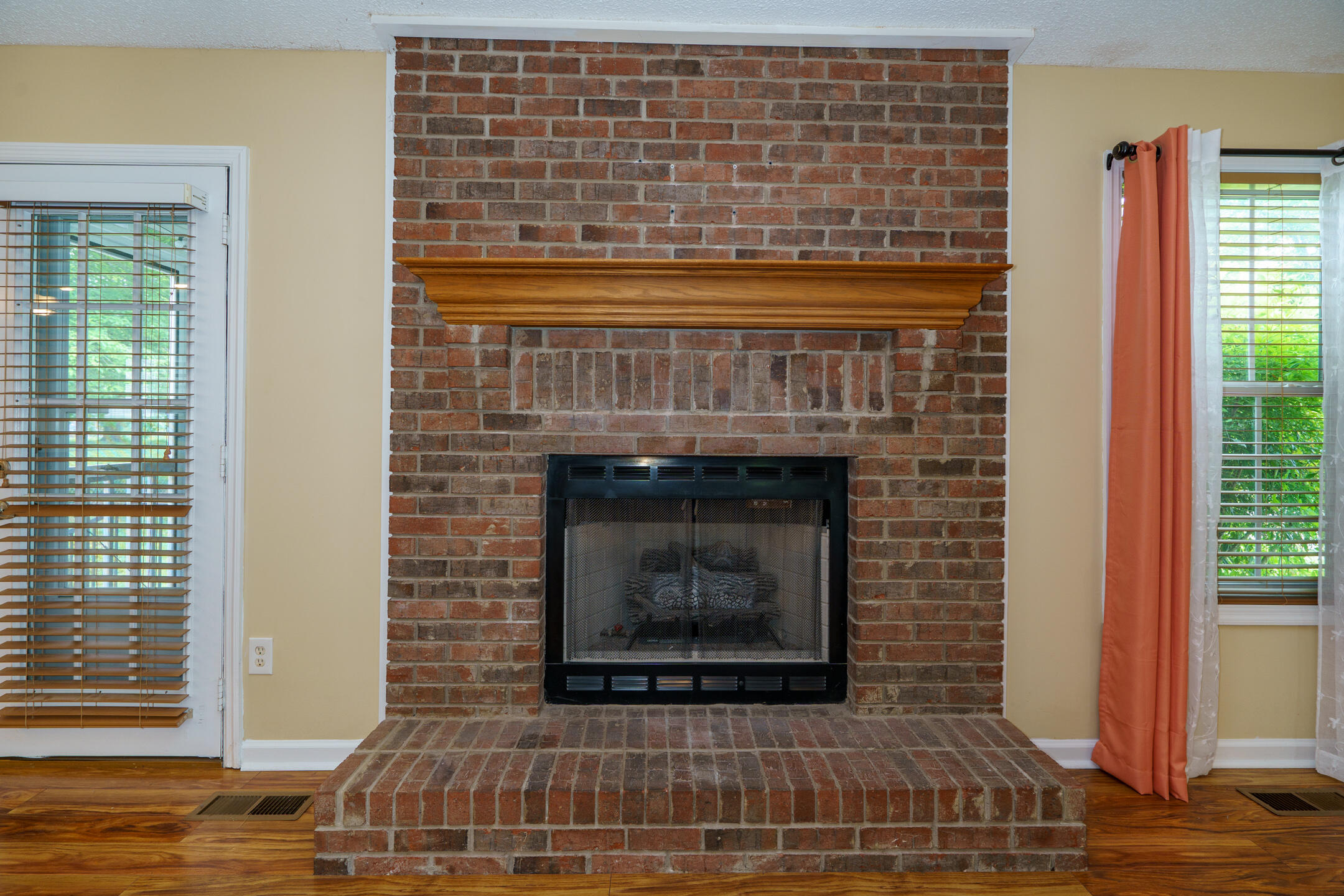 330 Chapman Road Ringgold, GA 30736 - Photo 7 of 30 Fireplace