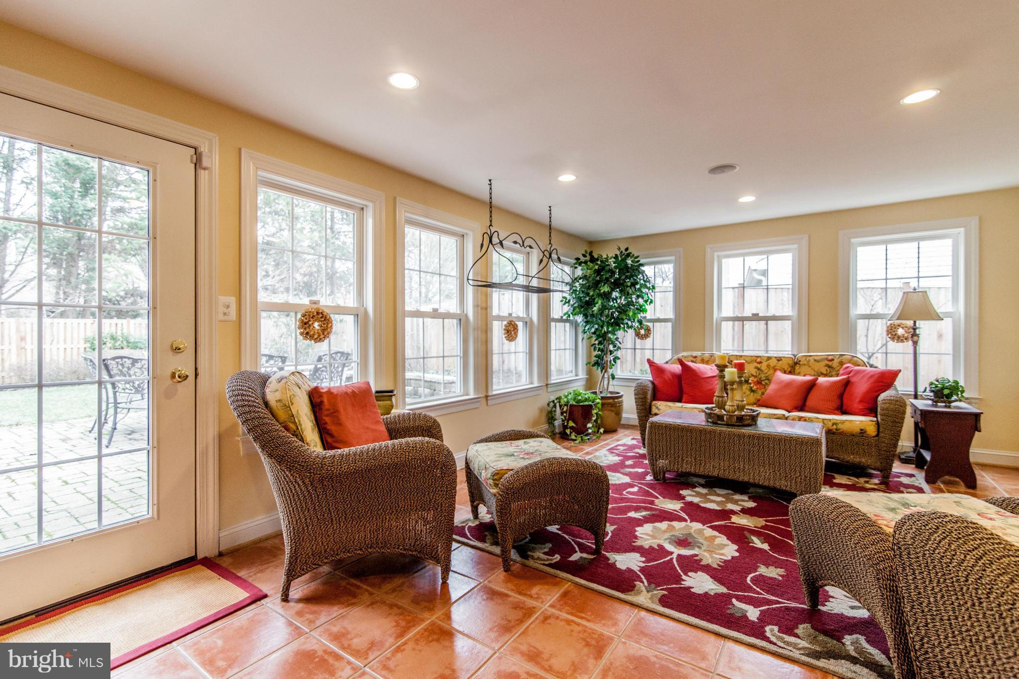 10 Thorburn Road Gaithersburg, MD 20878 - Photo 15 of 30 Interior (General)