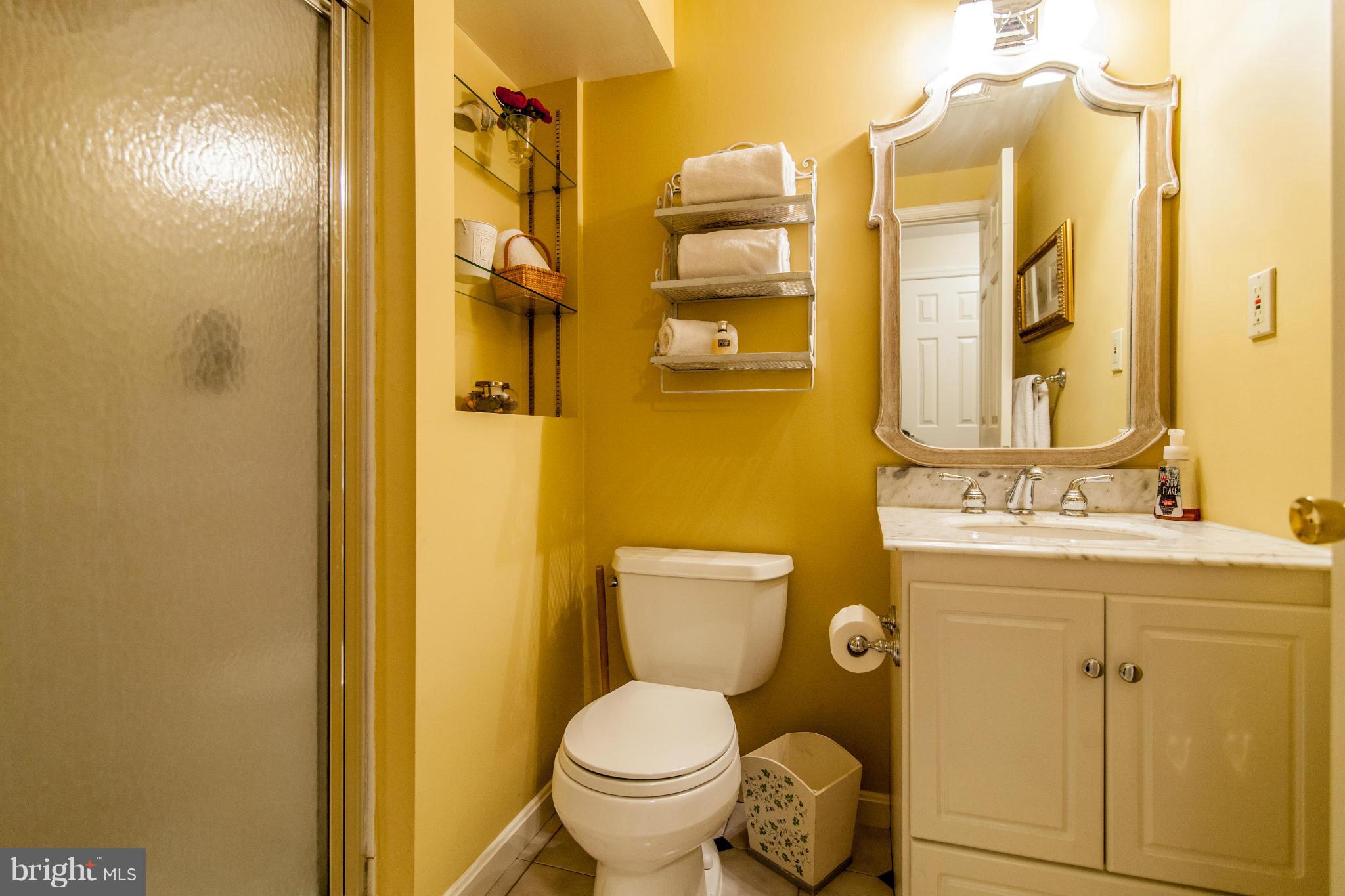 10 Thorburn Road Gaithersburg, MD 20878 - Photo 25 of 30 Bath