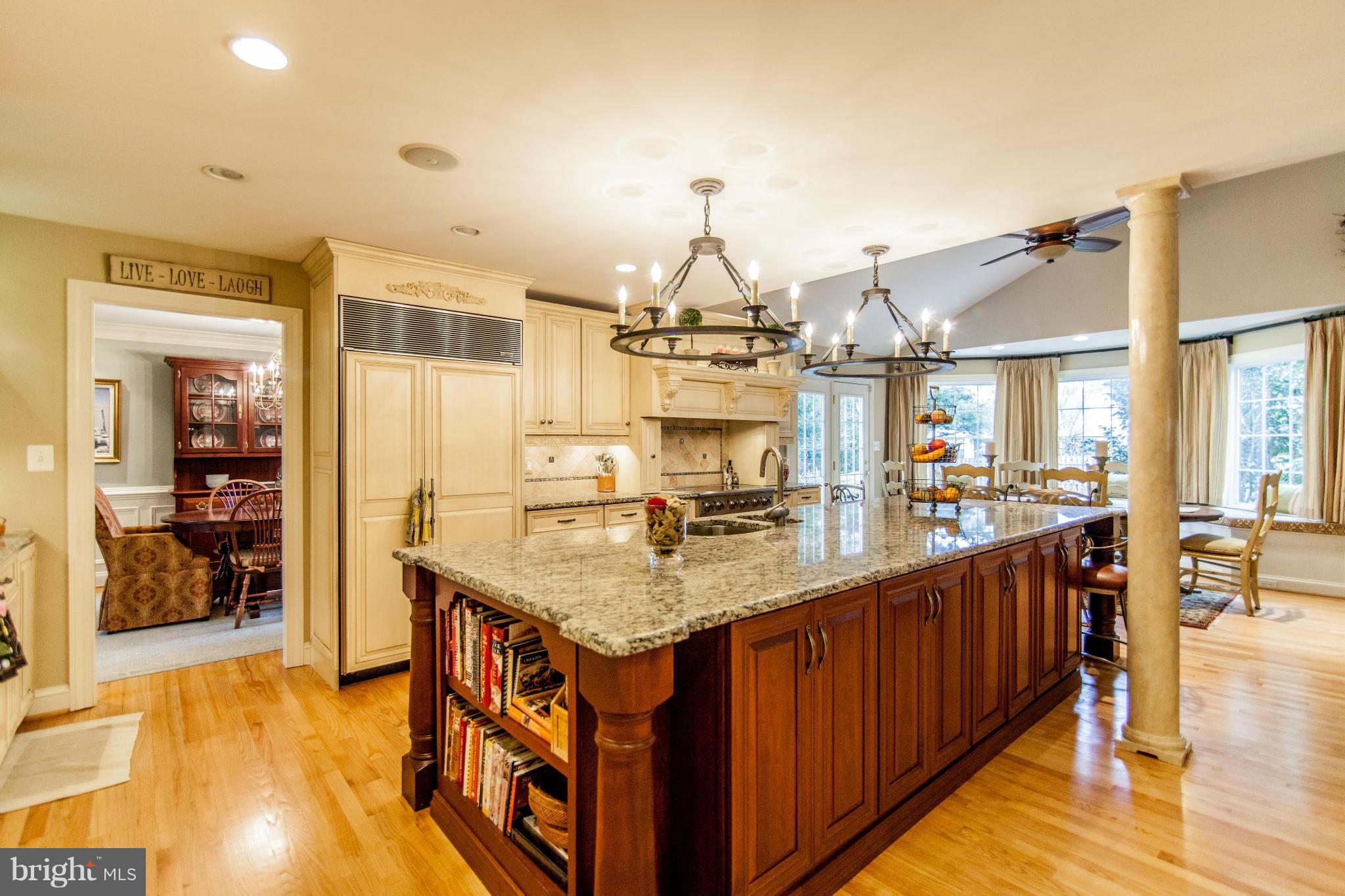 10 Thorburn Road Gaithersburg, MD 20878 - Photo 9 of 30 Kitchen