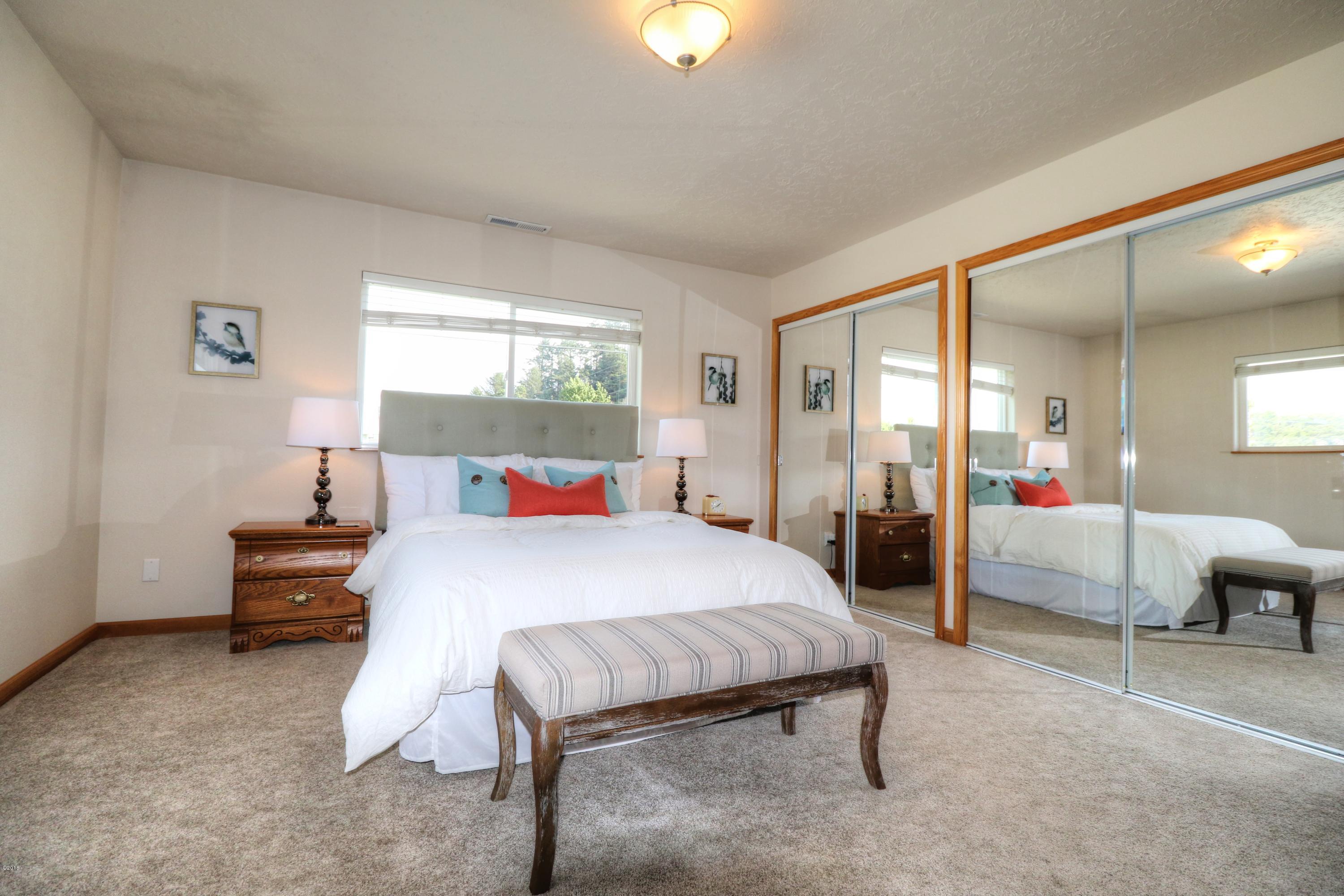 5505 Northwest Rhododendron Street Newport, OR 97365 - Photo 12 of 27 Master 1