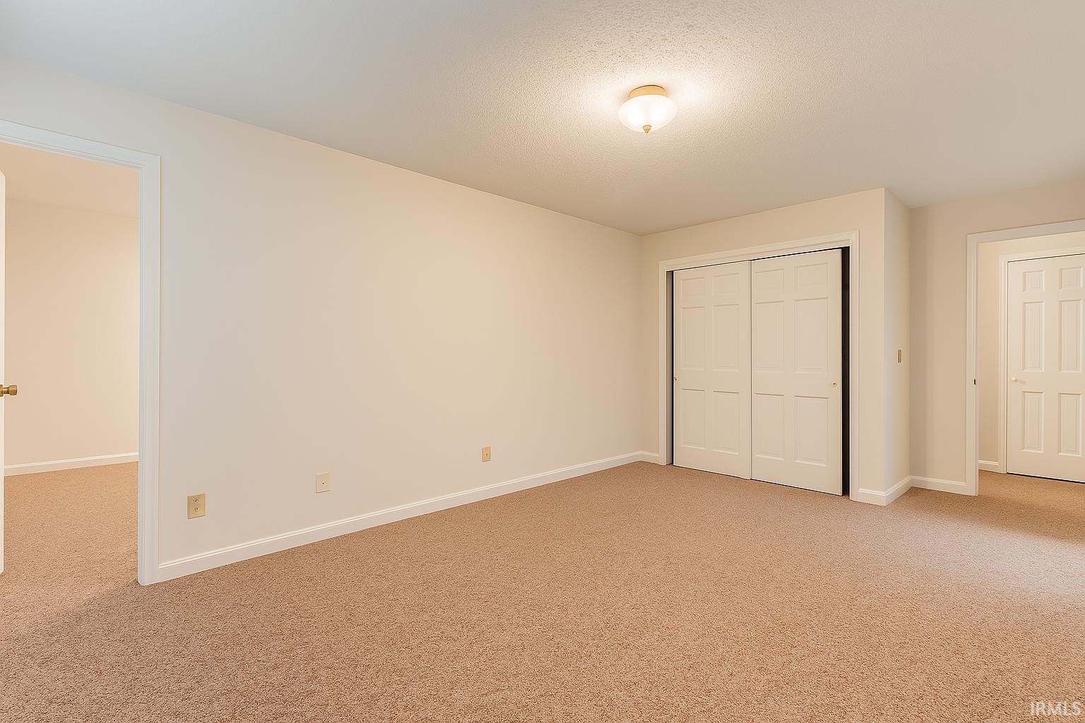 6718 Newburgh Road Evansville, IN 47715 - Photo 9 of 20 Gallery Image 9