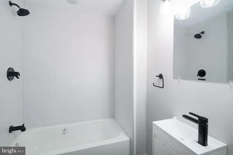 $274,900 | 2709 West Jefferson Street, Unit 1, Philadelphia, PA 19121