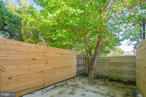 $274,900 | 2709 West Jefferson Street, Unit 1, Philadelphia, PA 19121