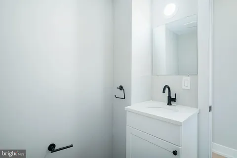 $274,900 | 2709 West Jefferson Street, Unit 1, Philadelphia, PA 19121