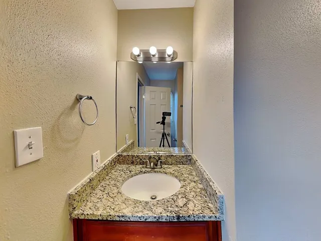 $1,765 | 10014 Catlett Lane, La Porte, TX 77571