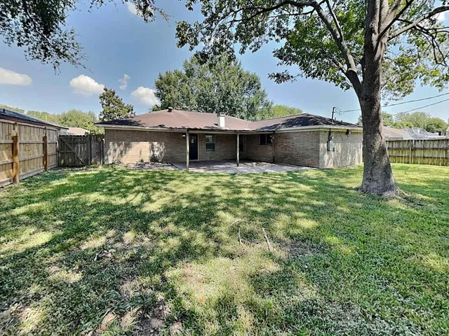 $1,765 | 10014 Catlett Lane, La Porte, TX 77571