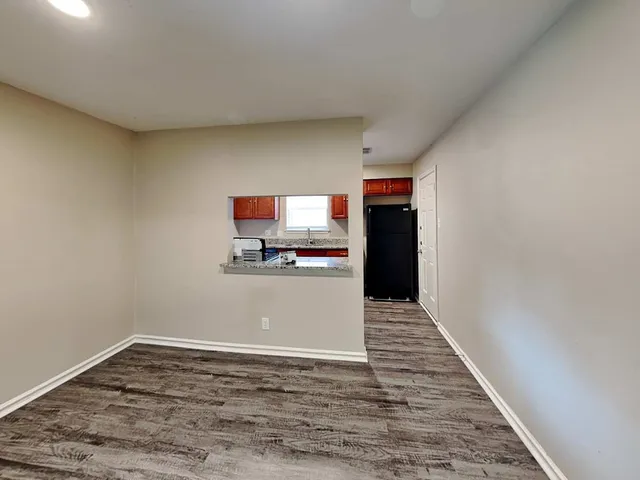 $1,765 | 10014 Catlett Lane, La Porte, TX 77571