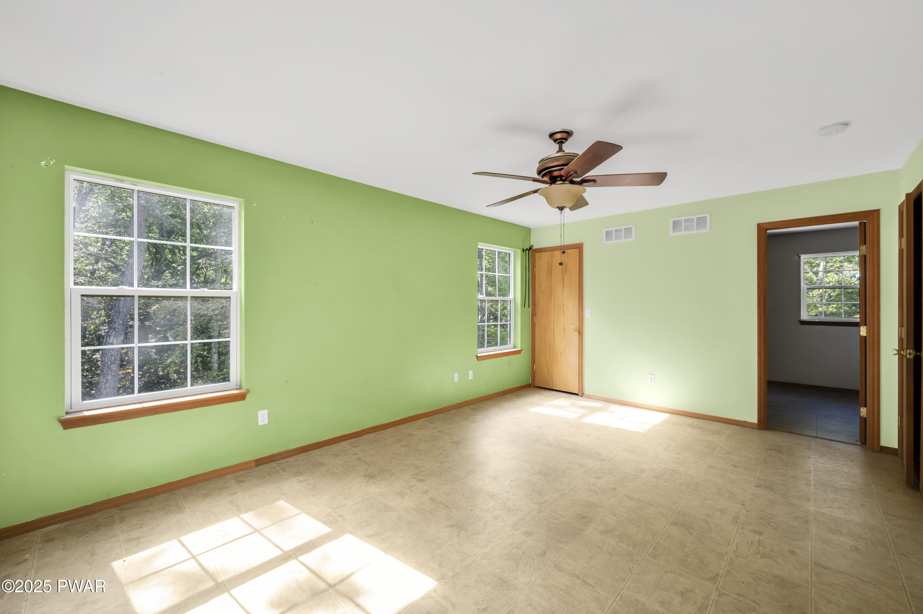 2117 Owl Pass Road Bushkill, PA 18324 - Photo 30 of 43