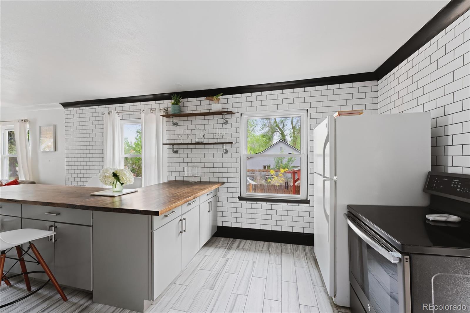 2191 Kendall Street Edgewater, CO 80214 - Photo 13 of 40